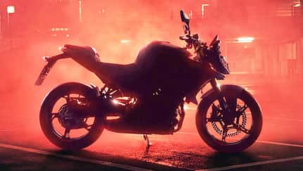 BMW F 450 R teaser 20260923
