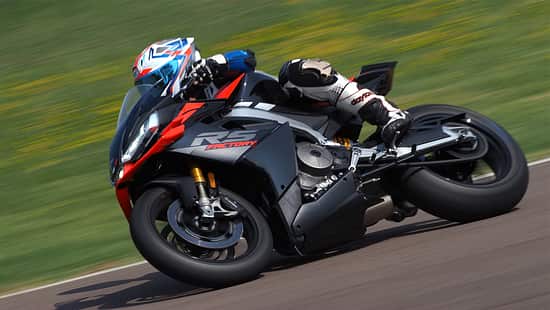 Aprilia RS 660 Factory Fahrbericht (06/2025)