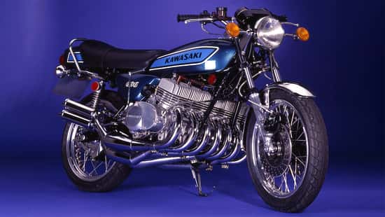 Kawasaki 7-Zylinder-Zweitakt KH 606 von Simon Whitelock (Edelbike PS 1999)