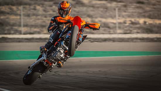 KTM 690 SMC R (2026)