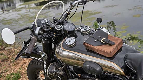 BMW R 60/2 Adventure Custom