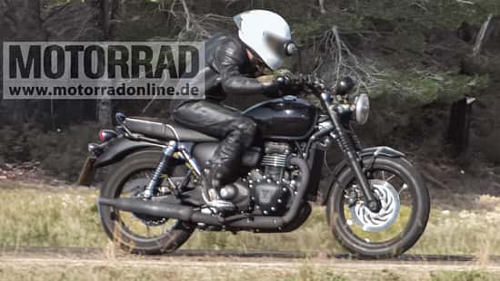 Erlkönig Triumph Bonneville 400 (03/2026)