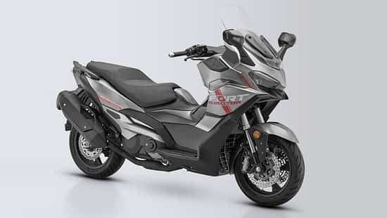 QJMotor Fort 600 (2026)