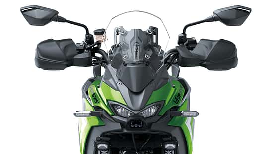 Kawasaki Versys 900 und Versys 900 SE (2027)
