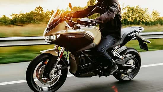 Zero Motorcycles holt Guinness Weltrekord