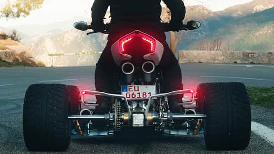 Exeet Dea Rossa Quad auf Basis Ducati Streetfighter V4