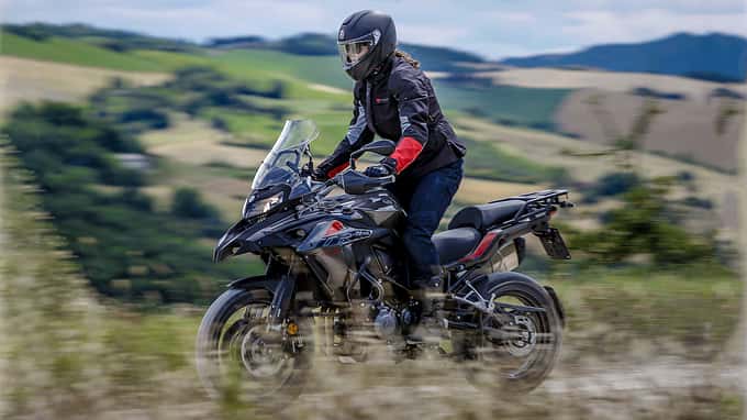 Benelli bringt die neue TRK 502 X an den Start.
