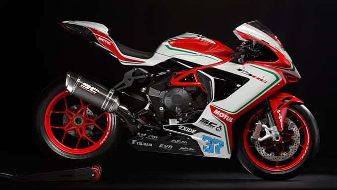 Die neue MV Agusta F3 RC wird es wie zuletzt in zwei Varianten geben, die sich lediglich bei der Motorisierung unterscheiden.