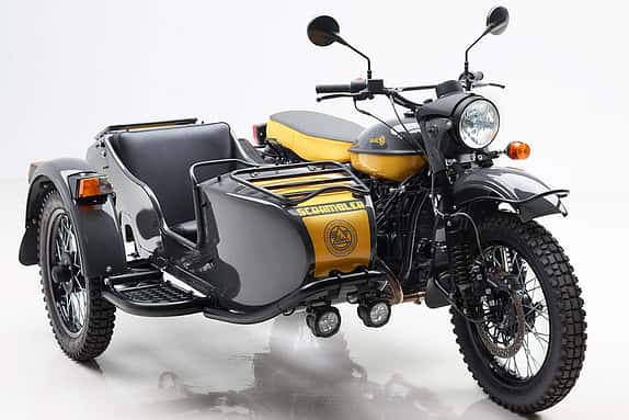 Der österreichische Importeur Ural Motorcycles GmbH aus Marchtrenk präsentiert stolz das aktuelle Gespann Ural Scrambler.
