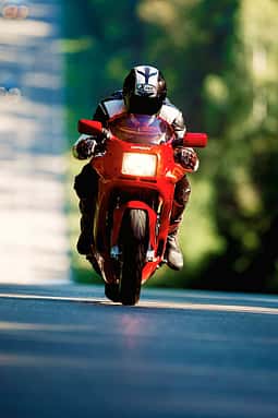 Die Ducati kann mehr als nur gut aussehen..