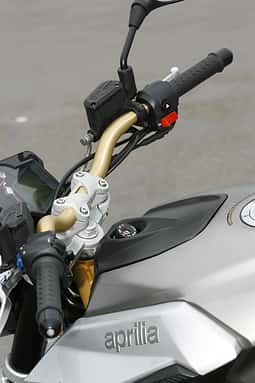 Aprilia SL 750 Shiver.