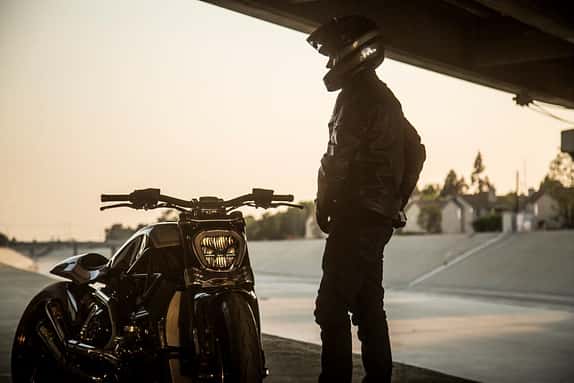 Ducati präsentierte bei der 76. Motorcycle Rally in Sturgis, SD/USA im August 2016 diese von Roland Sands umgebaute Ducati XDiavel.