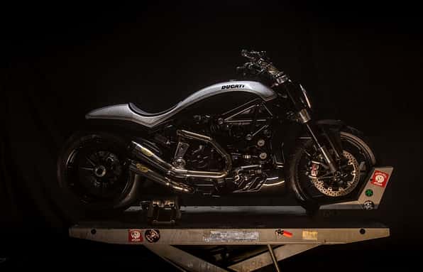 Ducati präsentierte bei der 76. Motorcycle Rally in Sturgis, SD/USA im August 2016 diese von Roland Sands umgebaute Ducati XDiavel.