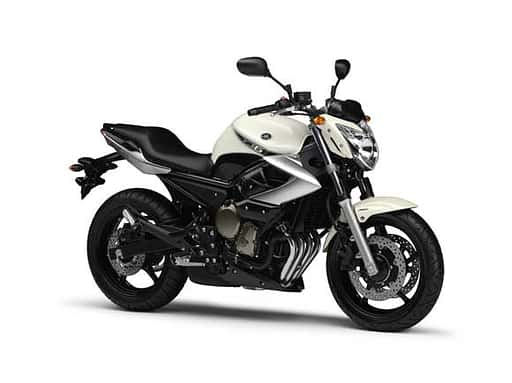 Neuer Feger in der Mittelklasse: Yamaha XJ6.