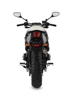 Neuer Feger in der Mittelklasse: Yamaha XJ6.