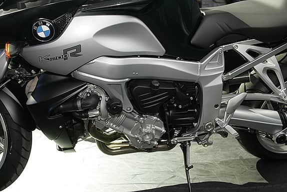 Viel Power, wenig Windschutz: die neue BMW K 1200 R