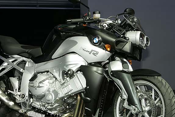 Viel Power, wenig Windschutz: die neue BMW K 1200 R