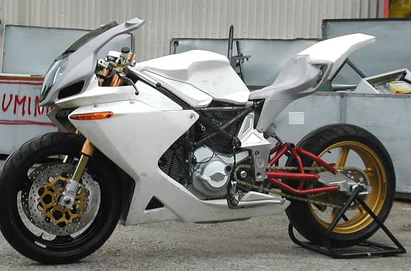 Aus der Entwicklungsgeschichte der Bimota DB5 mille - dokumentiert vom Designer.