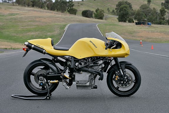 150 PS Leistung besitzt die Drysdale 1000-V8-Superbike.