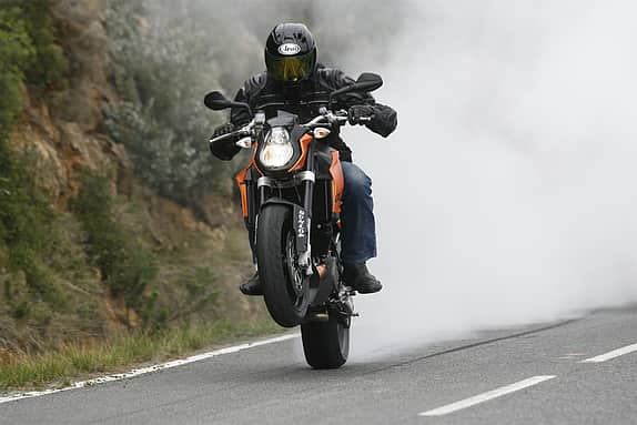 KTM 990 Super Duke.