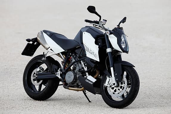 KTM 990 Super Duke.