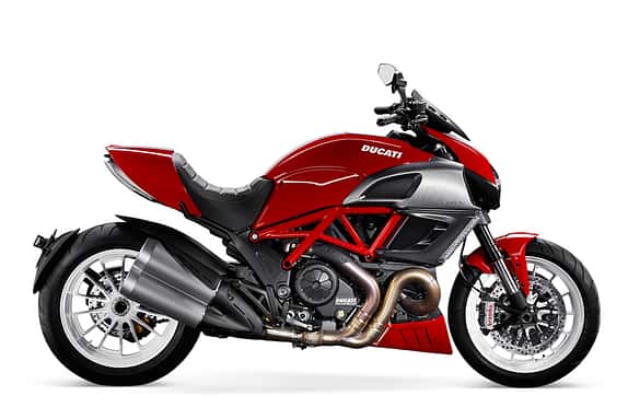 Ducati Diavel (2015)