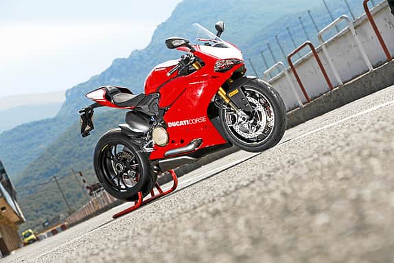 Ducati Panigale R.