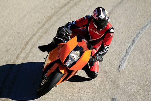 Die 1190 RC8 war nicht ganz perfekt, aber wohltuend anders.