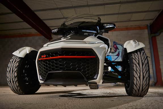 Can-Am Spyder F3 Limited im Kompakttest