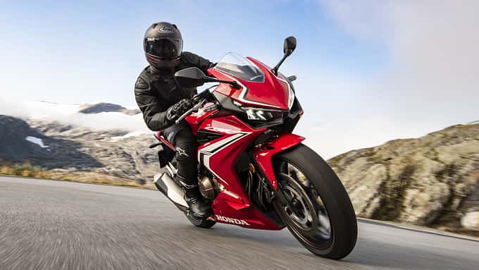Präsentiert wurde die neue CBR 500 R auf der EICMA 2018 in Mailand.