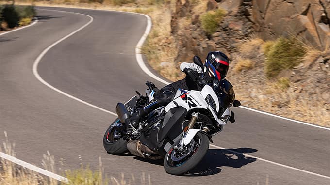 BMW S 1000 XR (2024)