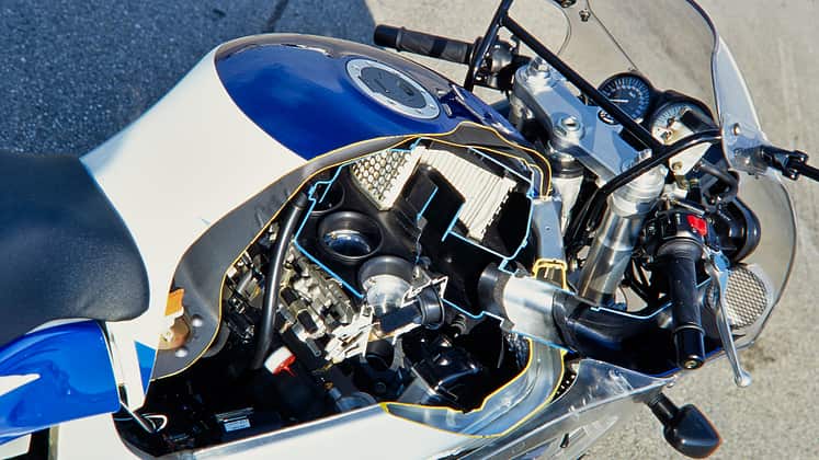 Suzuki GSX-R SRAD