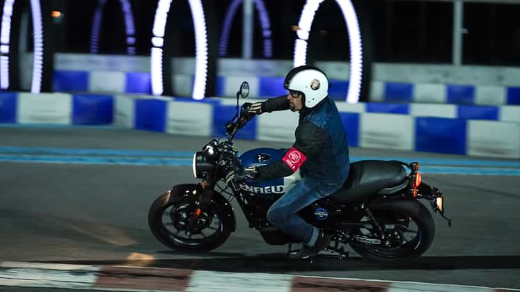 Royal Enfield Hunter 350 Fahrbericht