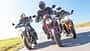 Drei Naked Bikes (Kawasaki Z900RS SE, Triumph Trident 800, Yamaha XSR900) fahren nebeneinander auf einer Landstraße, aufgenommen aus der Froschperspektive. Die Fahrer tragen Motorradbekleidung und Integralhelme, im Hintergrund ist ein Windrad zu sehen.