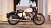Royal Enfield Classic 350 Signature White Edition Royal Enfield Classic 350 Signature White Edition