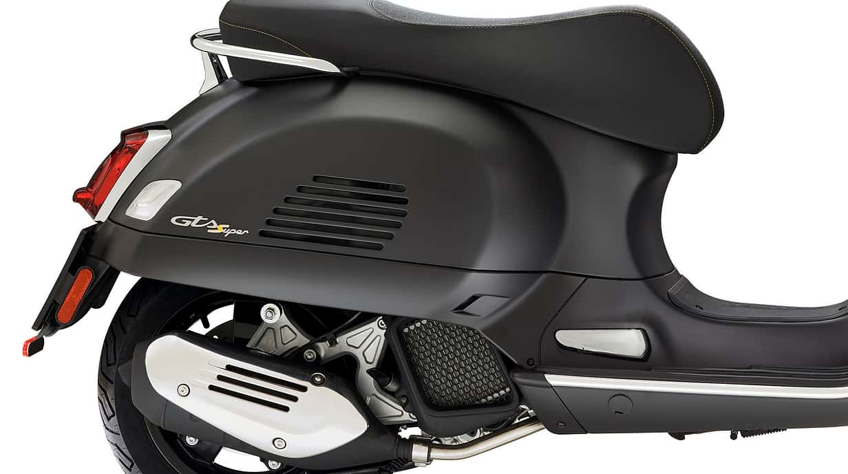 Vespa GTS Supertech Schwarz-Convinto Euro5