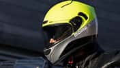 Momo Design Hornet Integralhelm