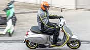Vespa Elettrica im Fahrbericht.