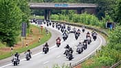 Motorrad-Demo Motorraddemo Fahren in der Gruppe Motorrad-Demo, Fahren in der Gruppe