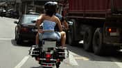 Leichte Kleidung Motorrad