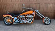 Special Construction Custombike Harley-Davidson mit zwei V2-Motoren 