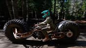 Grind Hard Monster Chopper mit KTM-V2