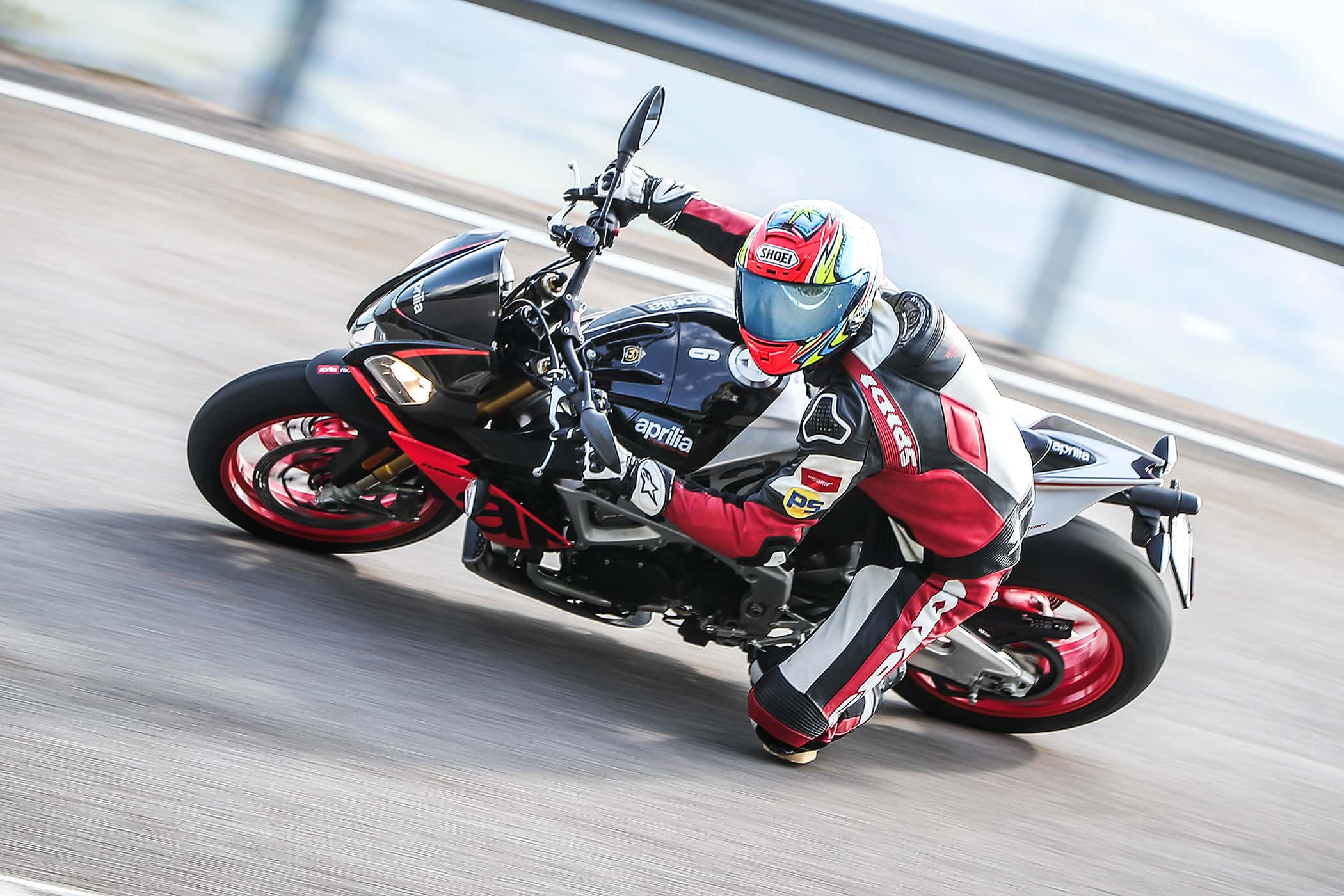 04/2019, Aprilia Tuono V4 1100 Factory Fahrbericht Aprilia Tuono V4 1100 Factory Fahrbericht