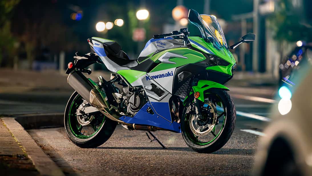 Kawasaki Ninja 40th Anniversary Edition 2024 in Retro-Farben